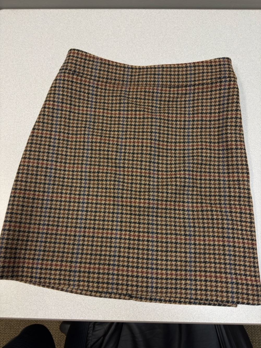 J. Crew Brown‎ Houndstooth Mini Skirt with Subtle Multicolor Check - Picture 3 of 8